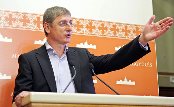 Forrás: mh Gyurcsány 20161012