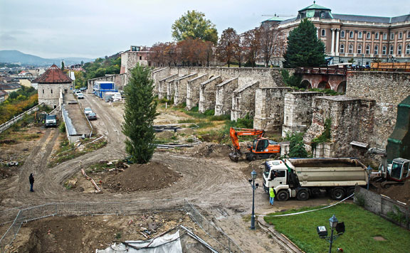Forrás: mh var