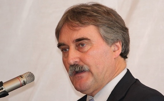 csemadok_elnökibesz576