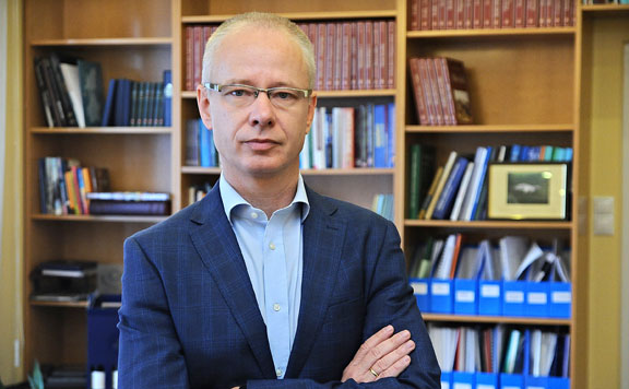 Szentes Tamás 20161027