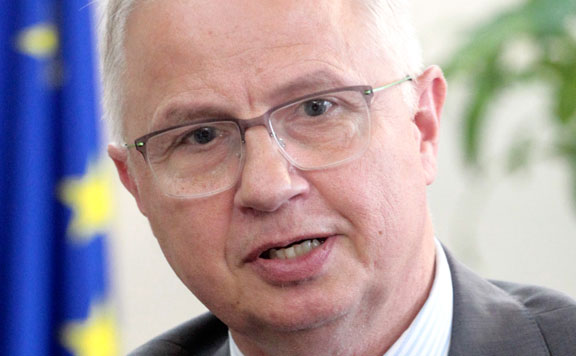 Forrás: mh Trócsányi László 20161110