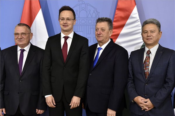 szijji