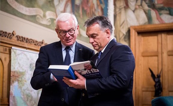 orbán_pöttering576