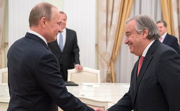Putyin-Guterres576x356