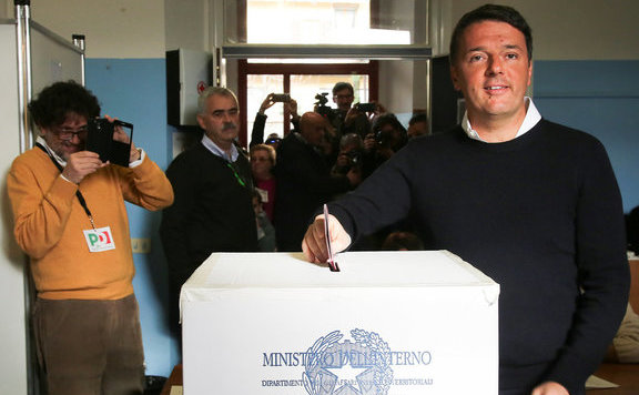 renzi_szavaz576