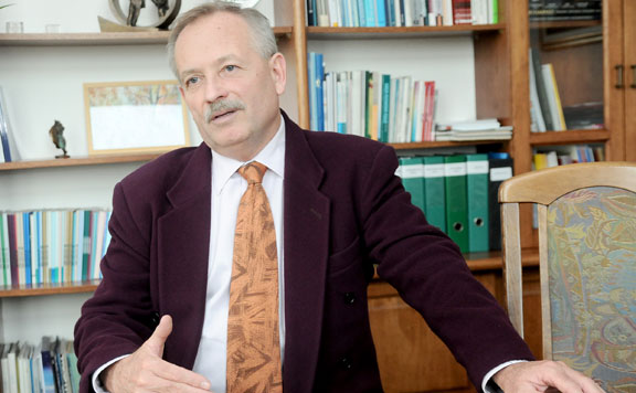 Koji László 20161214