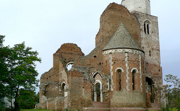 Forrás: mh aracsi-templom