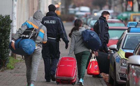 német migráns576x356