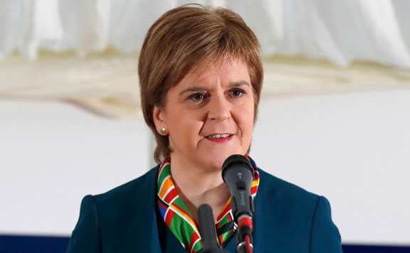 Sturgeon: Eljött az ideje Skócia függetlenné válásának