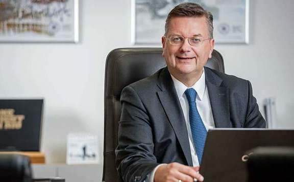 reinhard grindel
