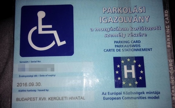 mozgáskorlátozott parkolóigazolvány