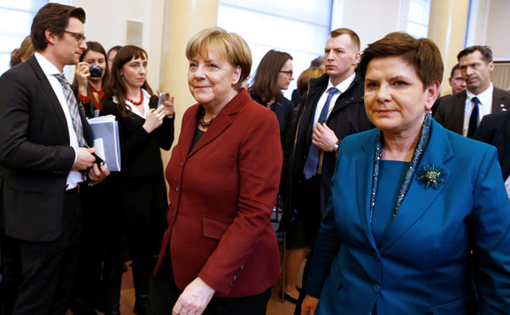 Forrás: mh Angela Merkel és Beata Szydlo 20170208