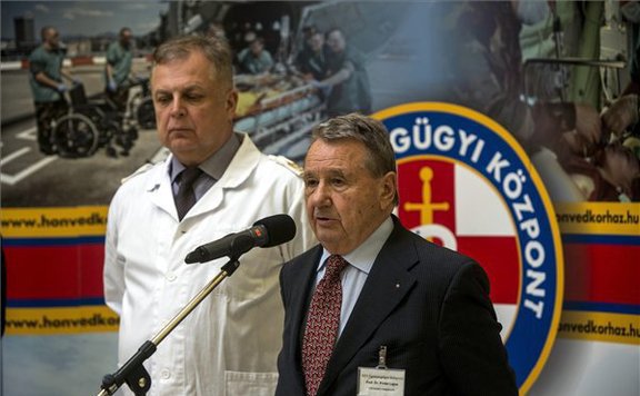 honvédkórház sajtótájékoztató