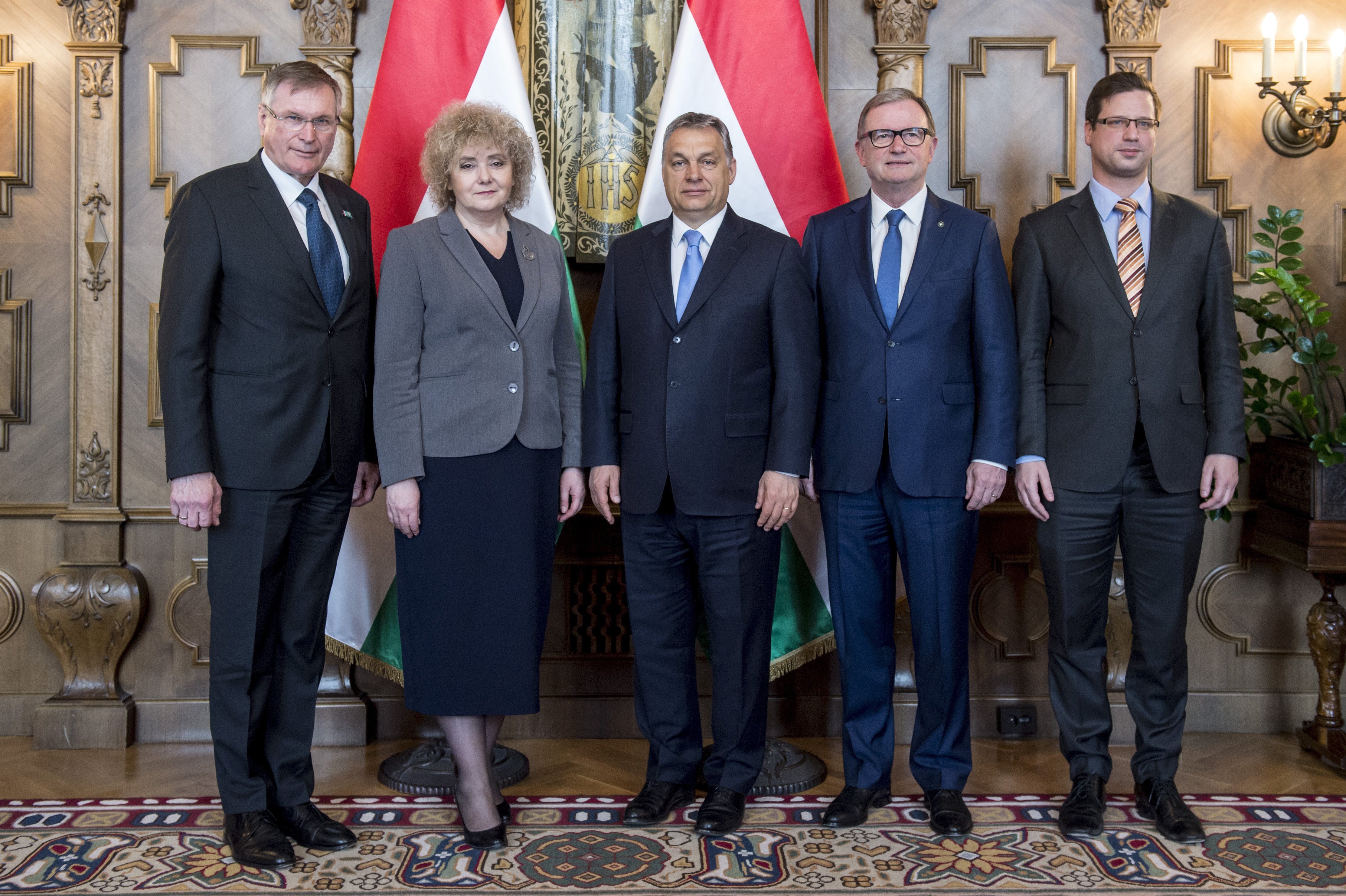 orbánék