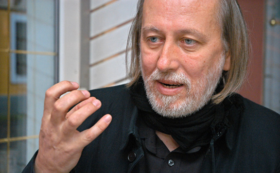 Forrás: mh Krasznahorkai