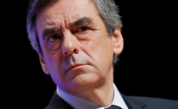 Fotó: MH Bíróság elé kell állnia Fillon volt francia kormányfőnek és feleségének