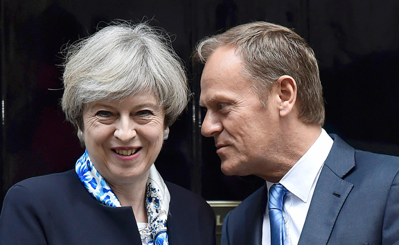 Forrás: mh May-Tusk