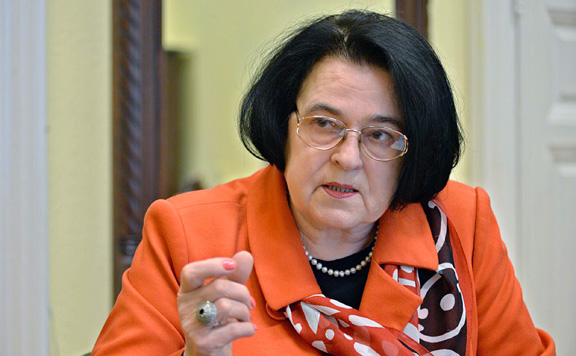 Sántha-Péterné