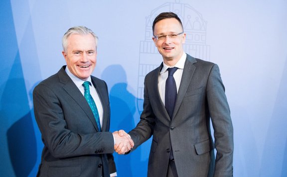 szijjártó frieslandcampina