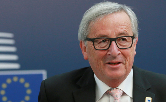 Fotó: mh Sürgősen meg kell operálni Jean-Claude Junckert