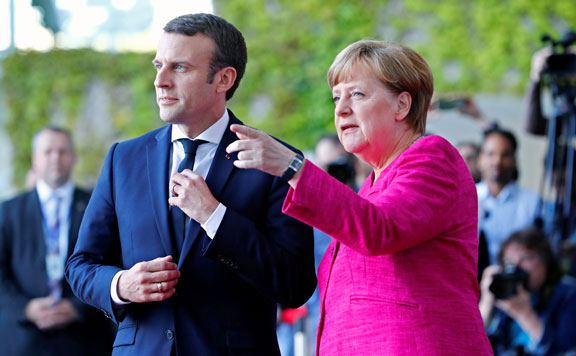 Forrás: mh Macron és Merkel 20170516