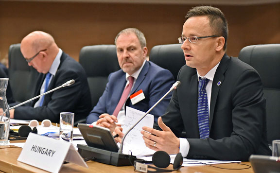 Forrás: mh Szijjártó 20170520