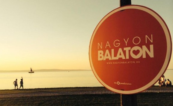 nagyon balaton tábla576x356