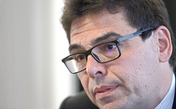 „Újabb támadás a kárpátaljai magyarság ellen a tervezett ukrán közigazgatási törvény”