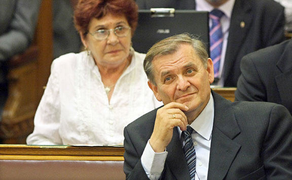 Forrás: mh Wittner Mária és Lezsák Sándor 20170620