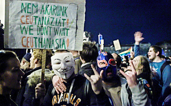 Forrás: mh ceu_tuntetes
