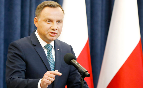 „Lengyelország nem fogadhatja be az erőszakkal átirányított migránsokat”