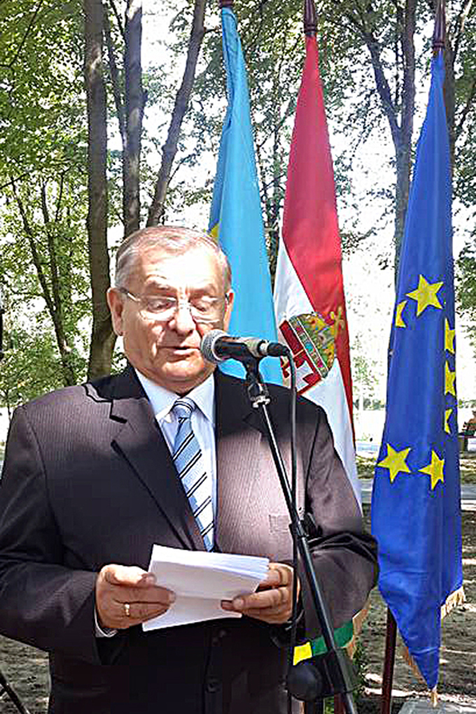 petőfi szobor
