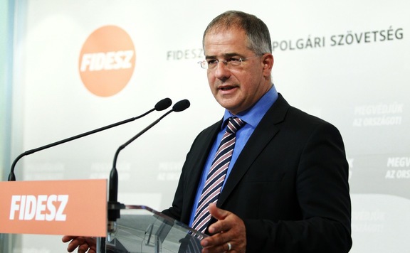 Fotó: MH Kósa: Vasárnap támogassuk Orbán Viktor hétpontos programját