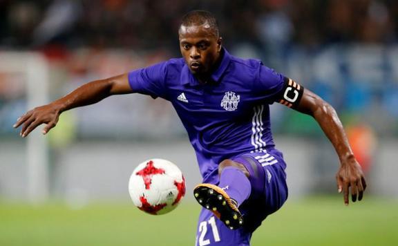 Fotó: MH Patrice Evra bejelentette visszavonulását