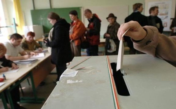 Fotó: MH Nehézkes ellenzéki jelöltállítás, groteszk kényszerkoalíciókkal