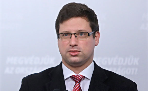 Gulyás Gergely 20171118
