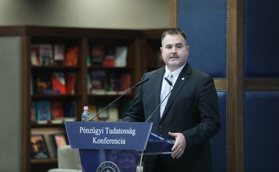 windisch lászló