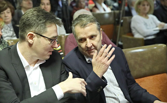 Forrás: mh Karácsony Gergely és Molnár Gyula 20180114
