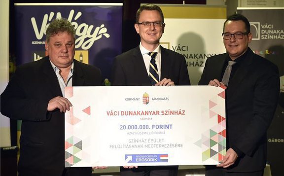 színházpénz576