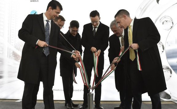szijjártó arconic