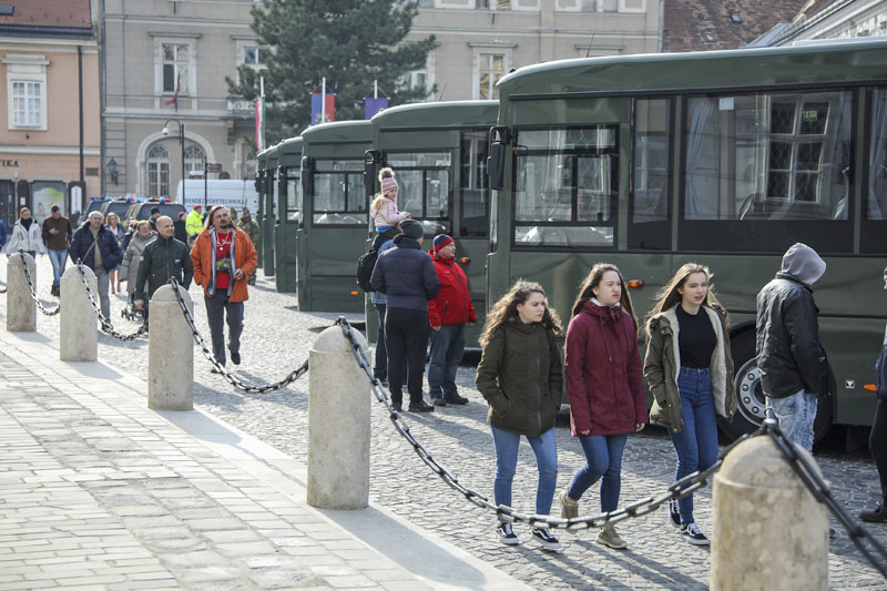 Honvédség-busz