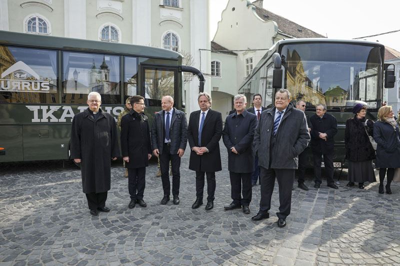 Honvédség-busz
