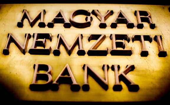 mnb