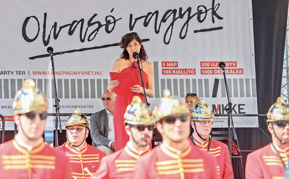 Forrás: mh konyvhet