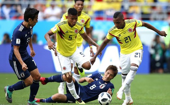 japán kolumbia lead