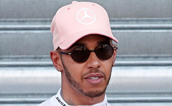 Hamilton nyerte az ezredik Forma 1-es futamot