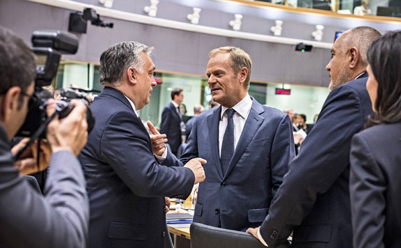 Forrás: mh Orbán Viktor, Donald Tusk és Bojko Boriszov 20180629