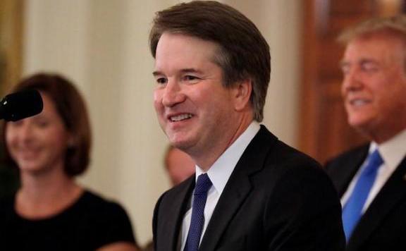 Fotó: MH Ismét szexuális zaklatással próbálják hírbe hozni Brett Kavanaugh amerikai főbírát