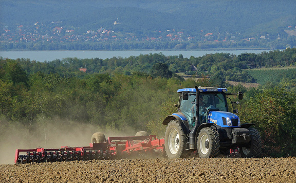Forrás: mh traktor