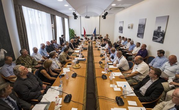 aug 20 operatív törzs